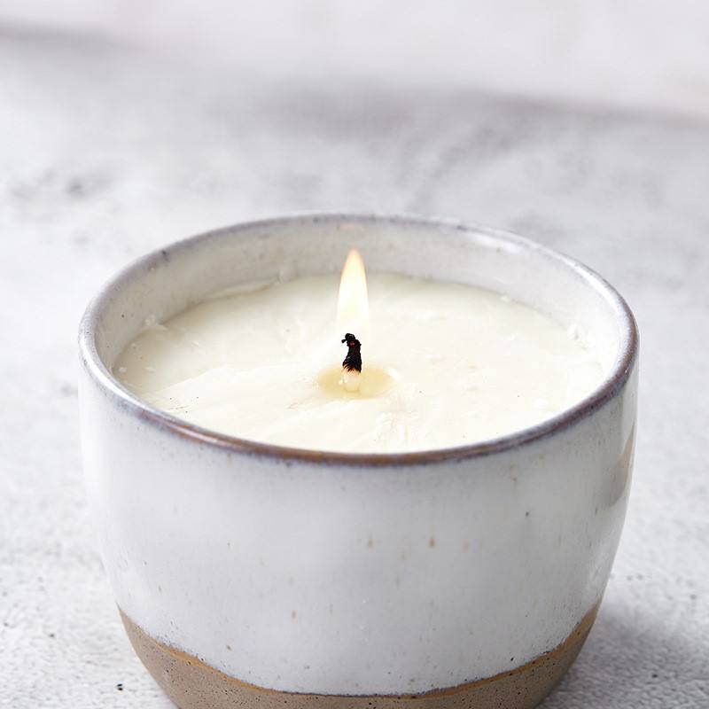 AIKUN Custom Ceramics Aromatherapy Candles High Quality Soy Wax Eco Friendly Packaging Best Selling Scented Candles