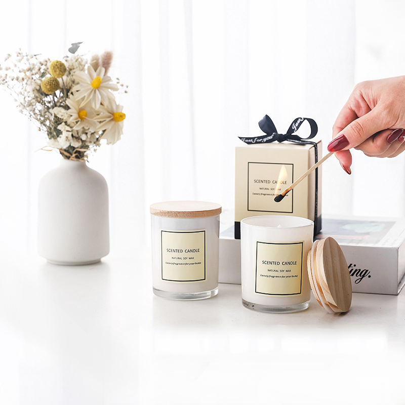 OEM Private Label Custom Luxury Lilin Velas De Cera De Soja Bougies Oil Fragrance Scented Soy Wax Candle/Candels With Wood Lid