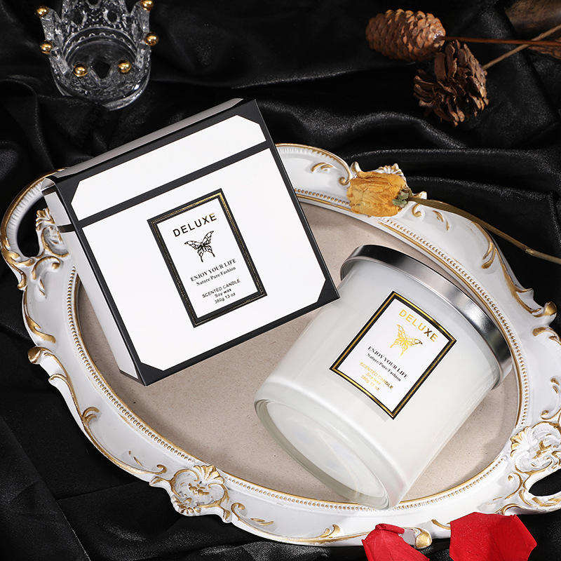 Luxury Private Label Aromatherapy Scented Soy Wax Candles Wedding Favor Three Wick Fragrance Candle With Glass Jar