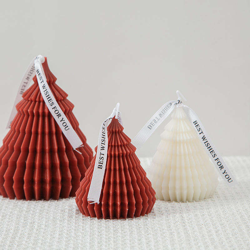 AIKUN Wholesale Creative Gift Aromatherapy Candles Christmas Tree Shape Green White Red Decoration Soy Wax Scented Candle