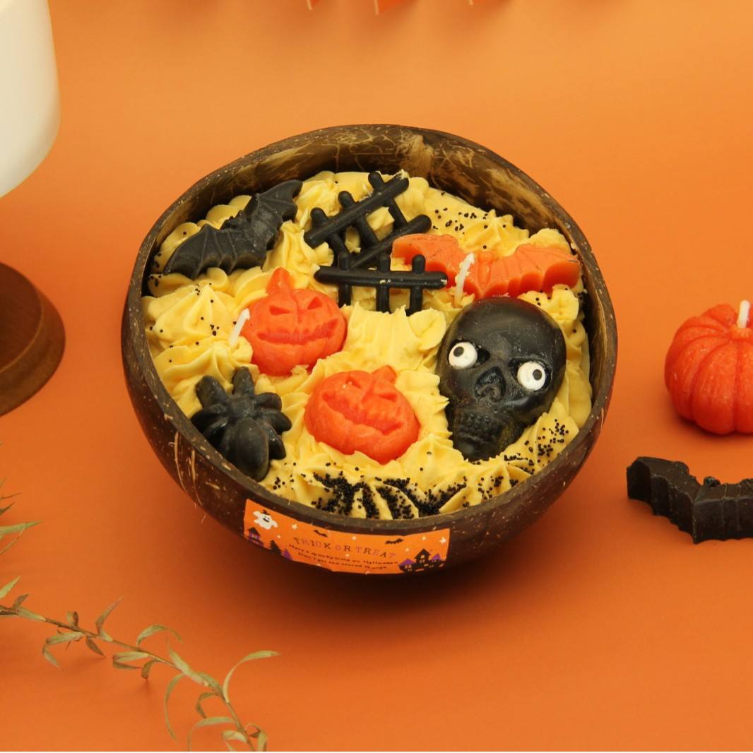 AIKUN Factory Customized Halloween Pumpkin Devil Candle Lasting Aroma Atmosphere Candles Scented for Gift Giving