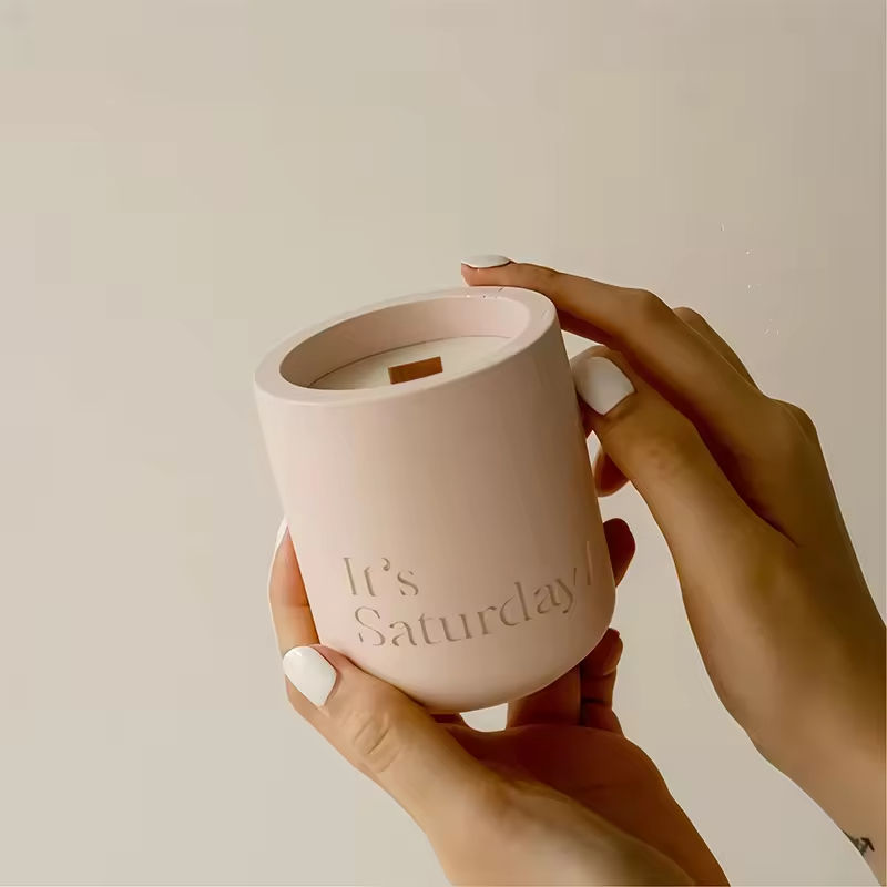 AIKUN Wholesale Ceramic Cup Scented Candles Spa Therapy Natural Soy Wax Scented Candle for Living Room