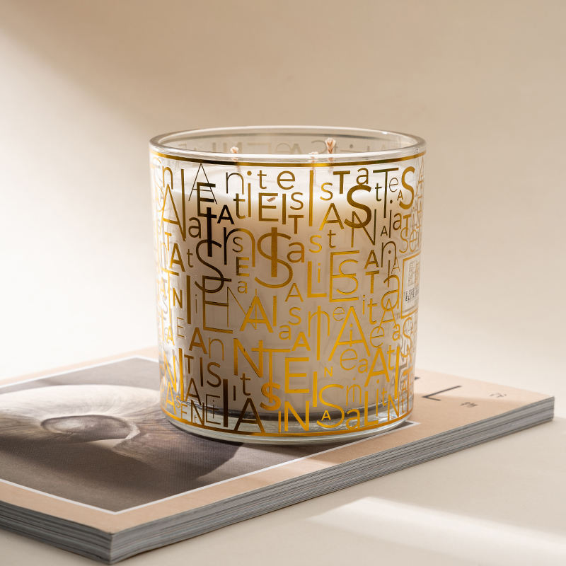 AIKUN Custom Private Label Scent Aromatherapy Glass Jar Scented Candles for Hotel Spa Yoga Studio Living Room