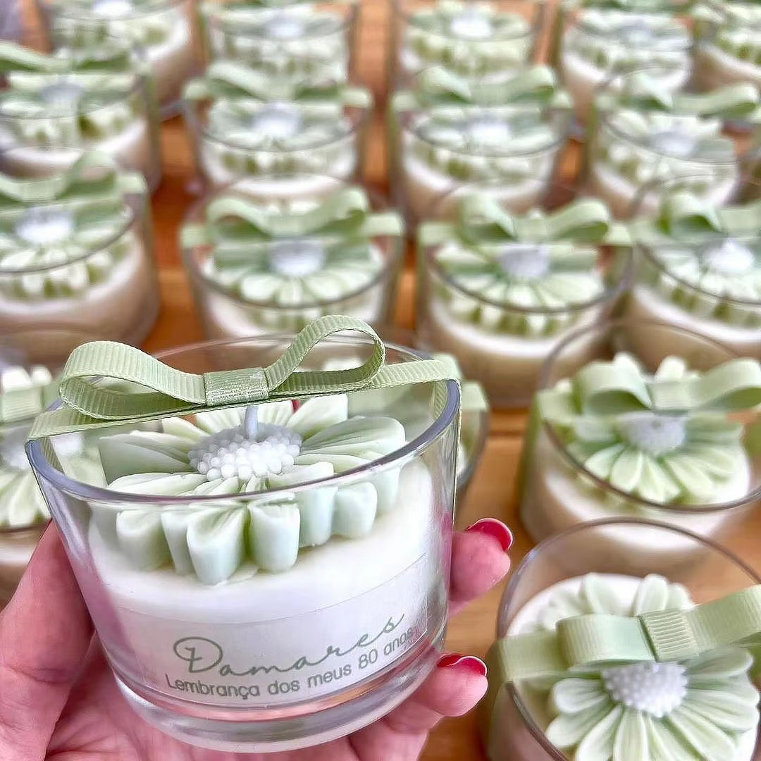 AIKUN Eco Friendly Popular Fashionable Fragrance Customization Scented Candles for Wedding Table Centerpieces