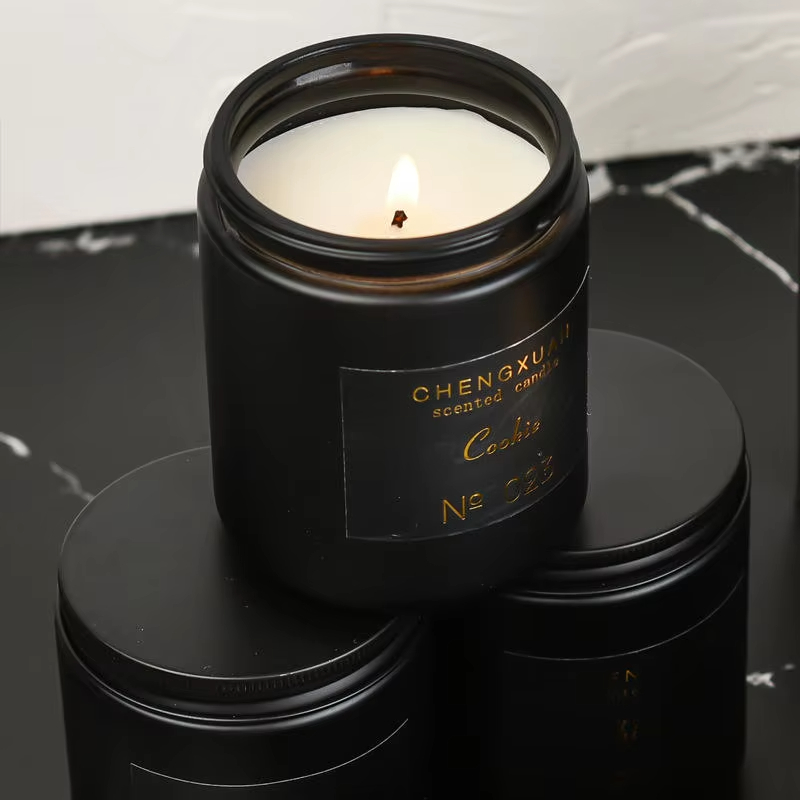 Wholesale Luxury Logo Black Glass Candle Jar Set Essential Oil Soy Wax Environmentally Friendly Aromatherapy Scented Candles