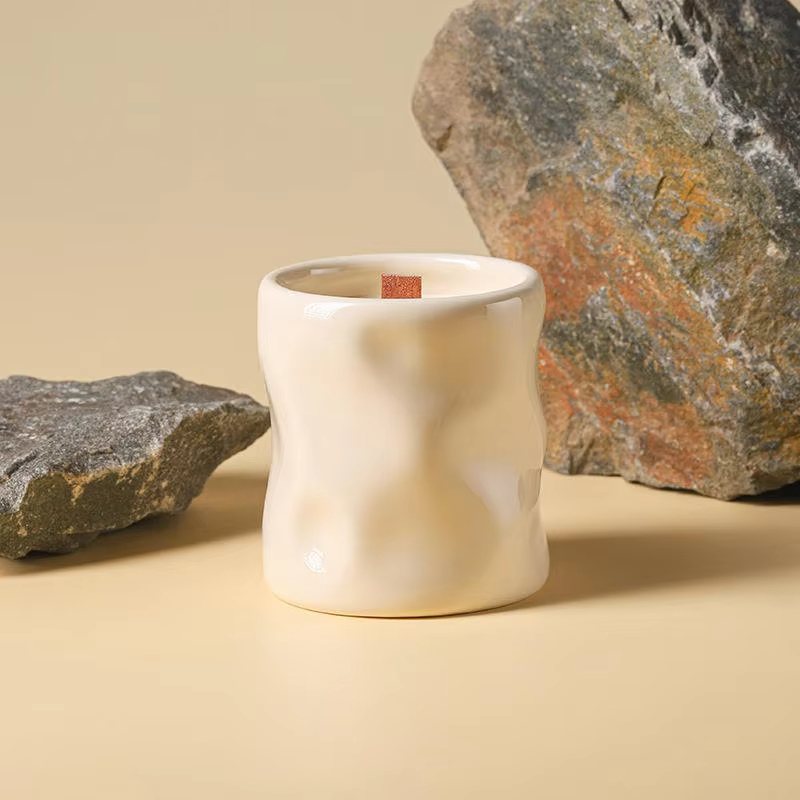 Luxurious And Uniquely Shaped Ceramic Candles With Colorful Cream Style Aromatherapy Treatment Aroma Soy Wax Ceramic Jar