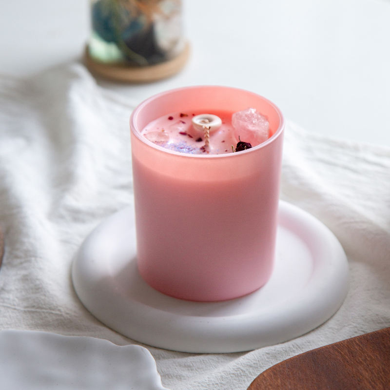 AIKUN Customize Logo Organic Soy Wax Aroma Crystal Stone Candle Luxury Essential Oil Pink Scented Candle Gift Set
