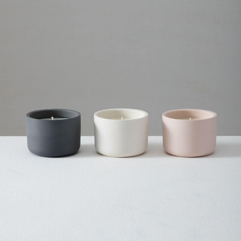 Aikun Wholesale Yaguang Modern Customized Eco Friendly Christmas Candle Container Ceramic Clay Candle Can