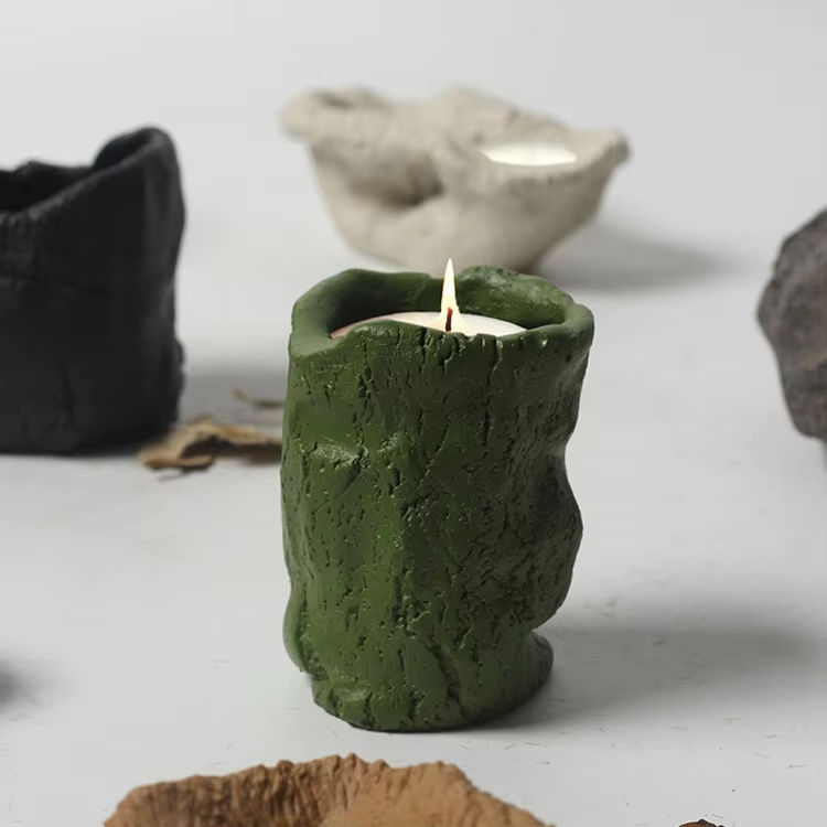 Aikun Unique and Amazing Design for Home Decoration Ceramic Concrete Candle Container Matte Black Candle Jars