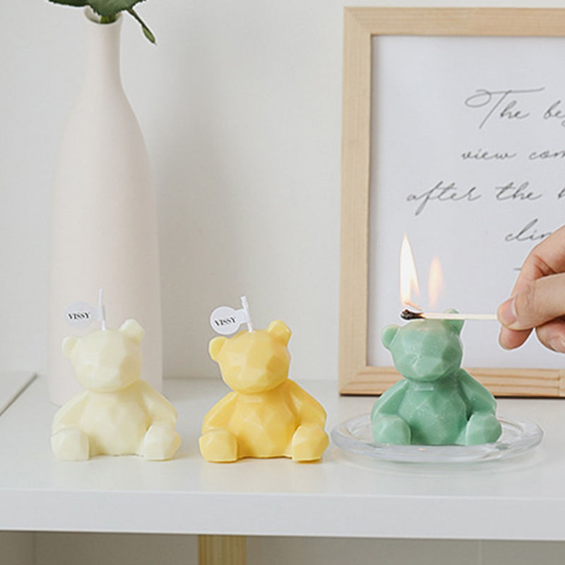 AIKUN Cute Bear Soy Wax INS Style Home Decor Gift Aromatherapy Candle for Baby Shower Wedding Party