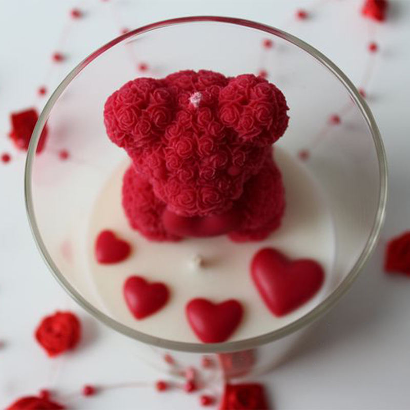 AIKUN High-Quality Reusable Heals the Soul and Decorates Home Durable Eco-friendly Design Love Bear Aroma Candle