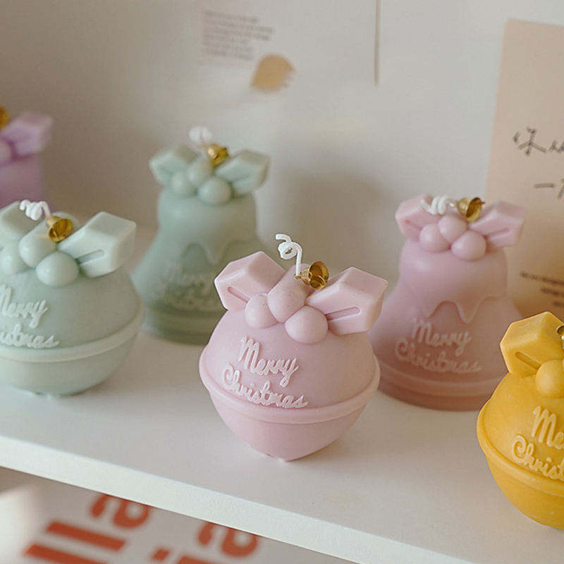 Custom Wholesale Shape 3D Eco-friendly Organic Candles Aromatic Essential Oil Soy Wax Candle for Christmas