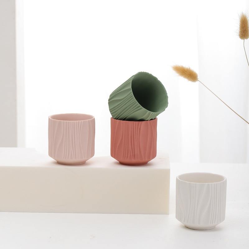Ins Handmade European Style Relief Ceramic Scente Candle Empty Jars Container for Luxury Candles