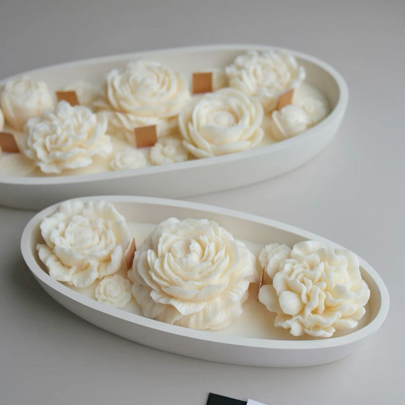 Hot-selling Soy Wax Luxury Delicate Ceramic Candle with Wood Core and Flowers Decorations for Wedding & Events
