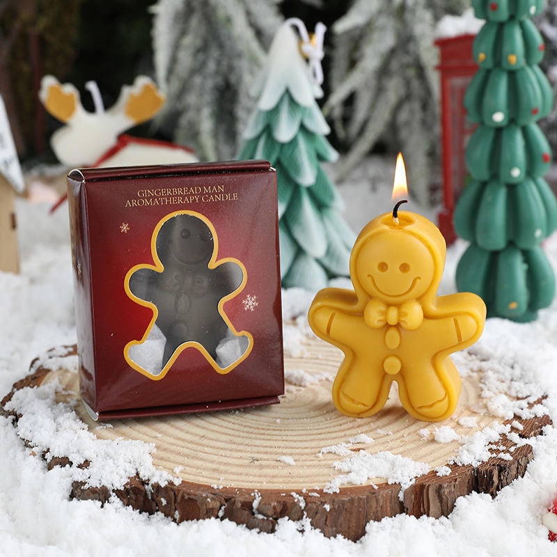 Suppliers Bulk Order Home Decorative Soy Scented Candle Gingerbread Man Christmas Candle for Desktop Ornaments