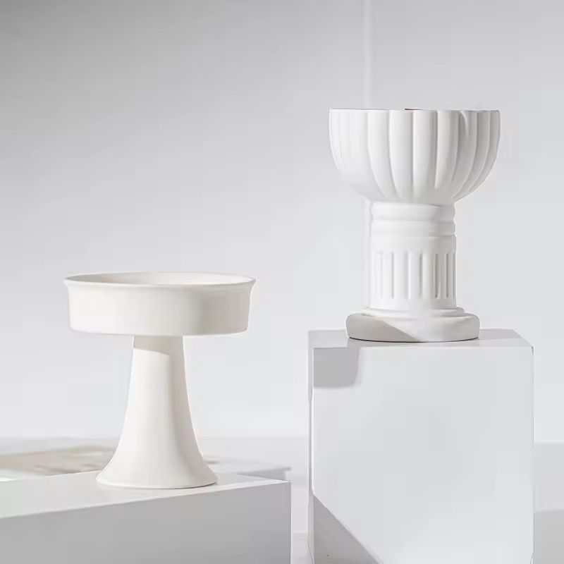 Candlestick Nordic Style Design White Ceramic Creative Aromatherapy Candle Cup Home High-Foot Desktop Ornaments Holder