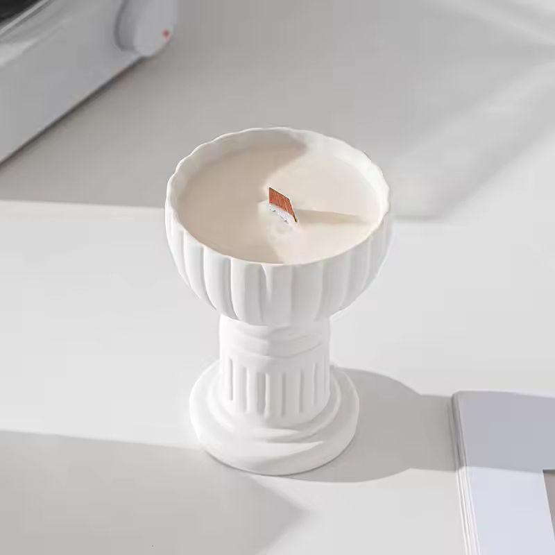 Candlestick Nordic Style Design White Ceramic Creative Aromatherapy Candle Cup Home High-Foot Desktop Ornaments Holder