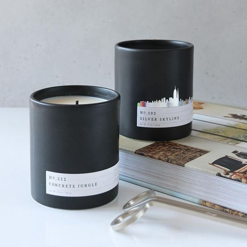 AIKUN Hot Selling Luxury Ceramic Jar Candle Home Decor Scented Soy Wax Essential Oil Aroma Candle/candles