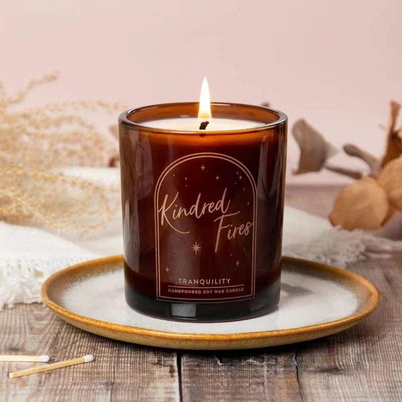 AIKUN Custom Silk Screen Printed Luxury Amber Glass Aromatherapy Soy Wax Candle Fragrance Scented for Warm Autumn