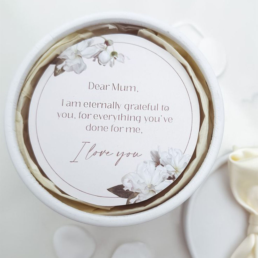 AIKUN Flower-Shaped Candle Handmade Eco-Friendly Soy Wax Aroma Candle for Home Decor & Gift Giving