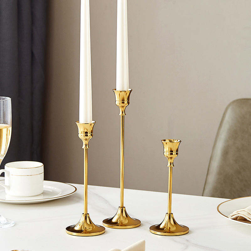 Hot Selling Tapered Gold Metal Candlestick Table Flower Candle Holder for Home Wedding Decoration