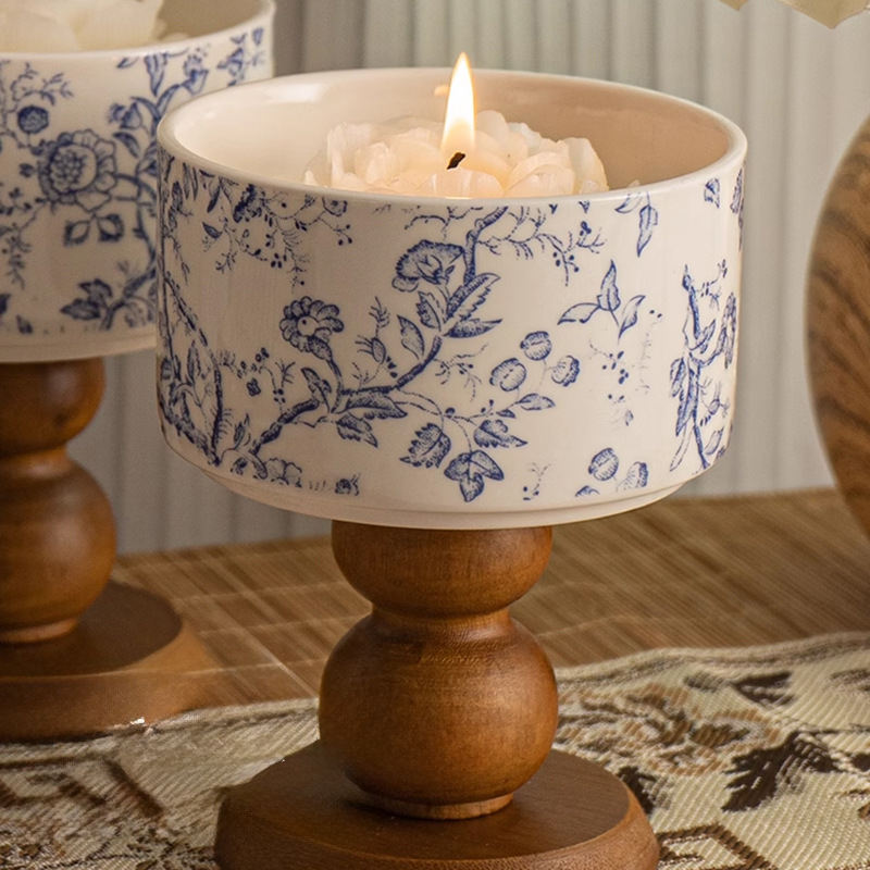 AIKUN Oem Luxury Organic Soy Wax Scented Candles French Camellia Ceramic Cup Scented Candle for Living Room Bedroom Office