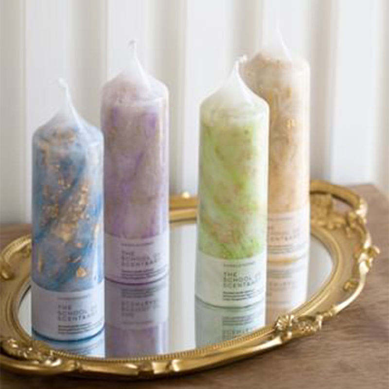 AIKUN Custom Colorful Ribbed Pillar Brand Candle Gift Home Decoration Scented Handmade Organic Soy Wax Candles
