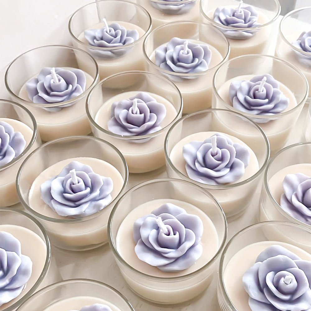 AIKUN Newly Designed Customizable Colorful Flower Wax Candles for Home Decor