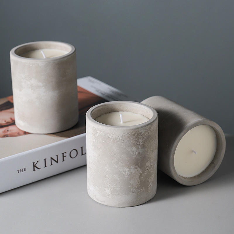 AIKUN Simple Fashion Custom Carved Logo Cement Candle 240g Concrete Aromatherapy Fragrance Soy Wax Candle Jar With Cement Lid