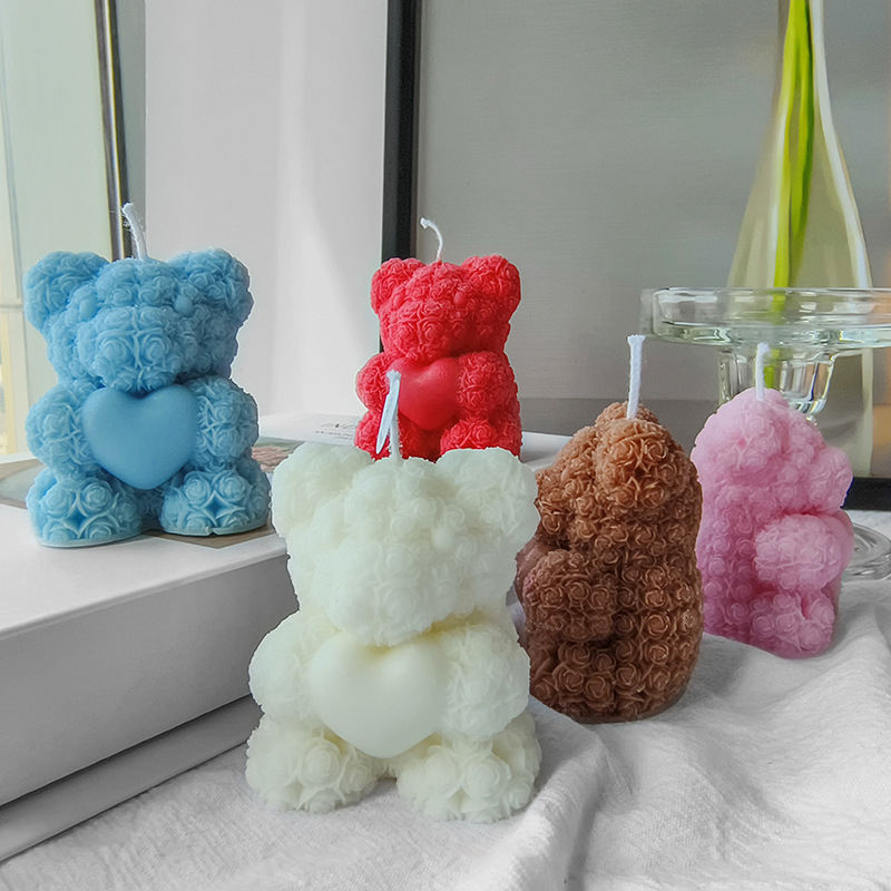 AIKUN Luxury Handmade Teddy Bear Rose Candles Custom Valentine\'s Day Gift Scented Soy Wax with Elegant Design