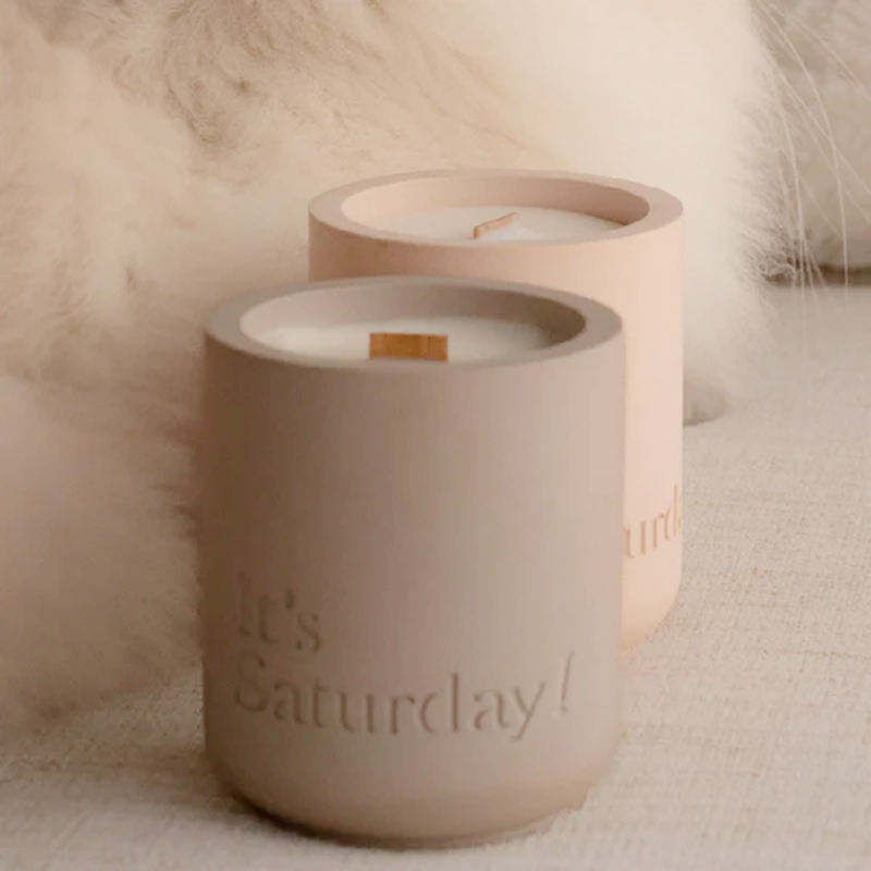AIKUN Handmade Soy Wax Ceramic Candle Jars Luxury Custom logo Aromatherapy Candle Ceramic Household Candle Jar