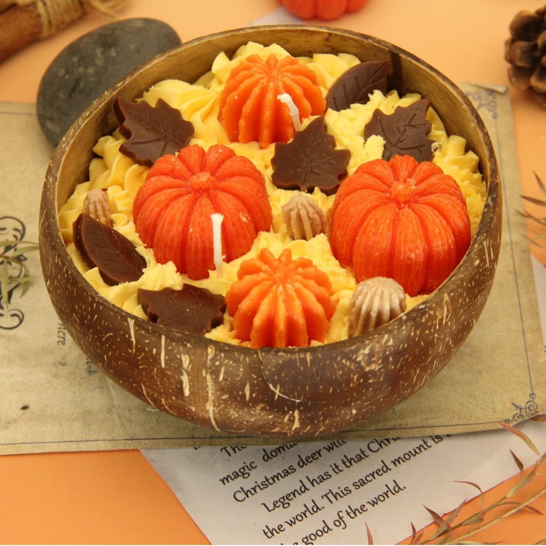 AIKUN Halloween Pumpkin Maple Leaf Aromatherapy Soy Wax Candle Lasting Festive Atmosphere Coconut Scented Candles
