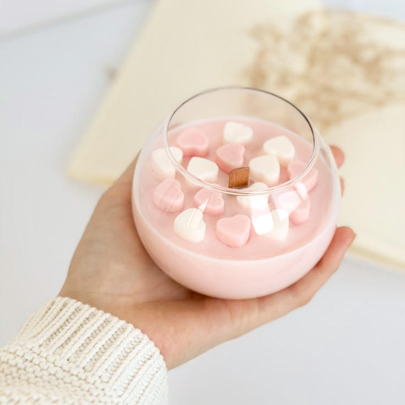 Latest Design Offering Air Purification High Quality Reusable Gift Heart Shaped Ball Cups Aroma Candle