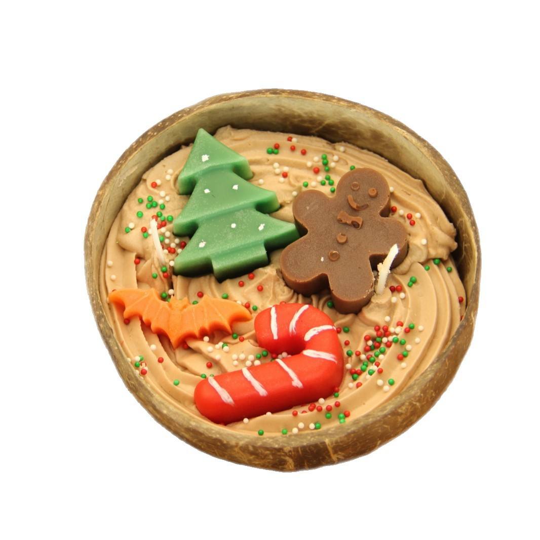 AIKUN Wholesale Gingerbread Man Candle Coconut Shell Jars Christmas Tree Candles Pumpkin Fragrance Christmas Scented Candles