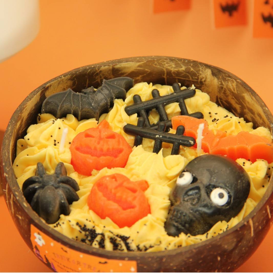 AIKUN Factory Customized Halloween Pumpkin Devil Candle Lasting Aroma Atmosphere Candles Scented for Gift Giving