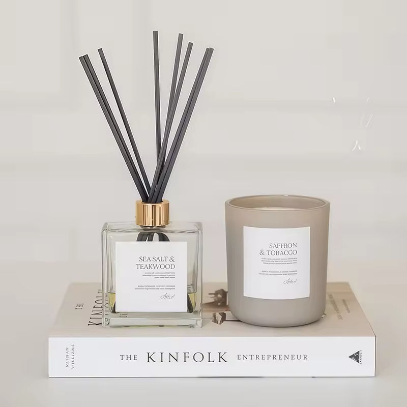 AIKUN Wholesale Luxury Gift Box Candle Organic Soybean Personalized Bedroom Fragrance Decoration Creative Scented Candles