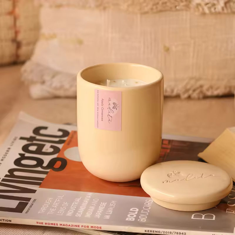 AIKUN Best-selling Fashionable Ceramic Candles Jar Natural Soy Wax Scented Candle with Wedding Party Decoration Covers