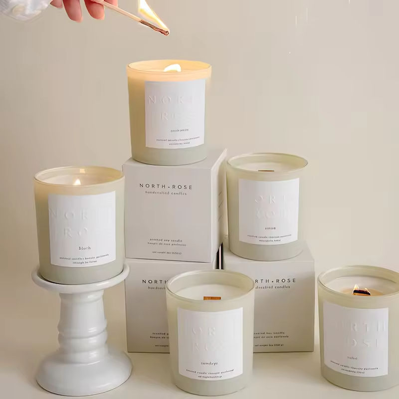 AIKUN Wholesale Luxury Gift Box Candle Organic Soybean Personalized Bedroom Fragrance Decoration Creative Scented Candles