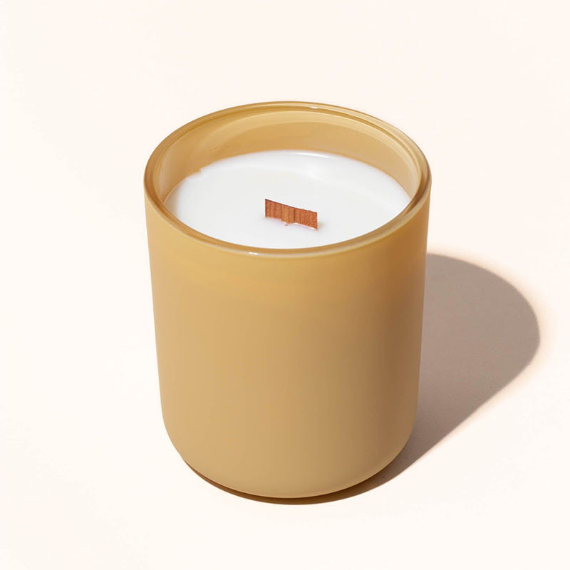 AIKUN Factory Direct Sale Natural Soy Wax Custom Label High Fragrance Candle for Bedroom Reading Office Scented Candle