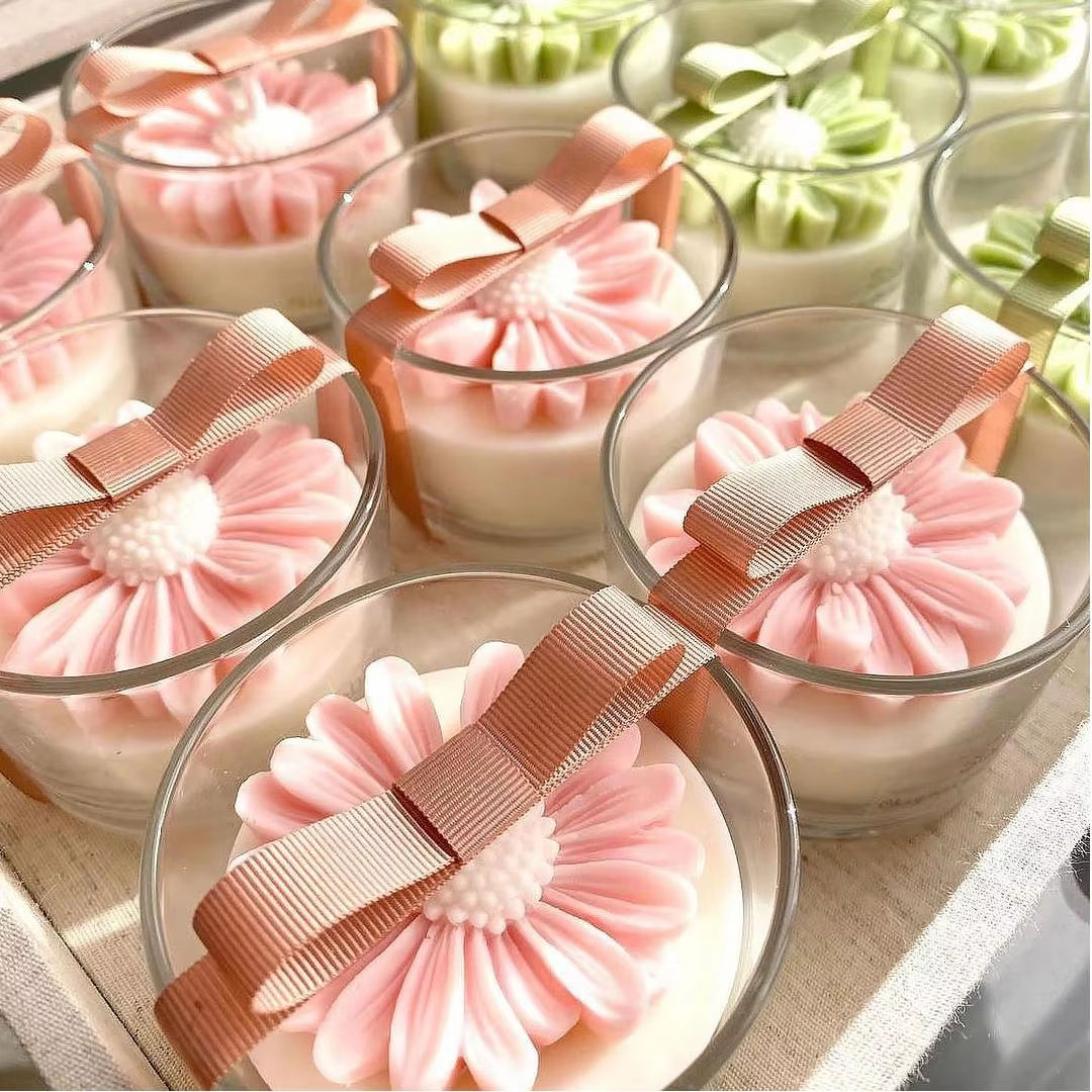 AIKUN Eco Friendly Popular Fashionable Fragrance Customization Scented Candles for Wedding Table Centerpieces